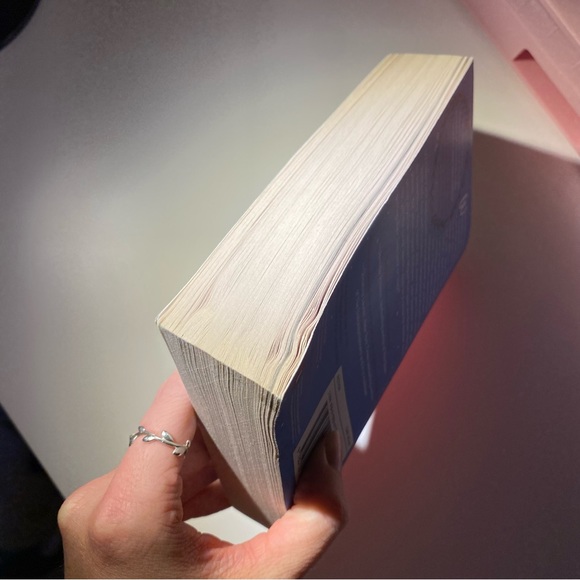 The Holiday Swap by Maggie Knox. Paperback. - Picture 7 of 8